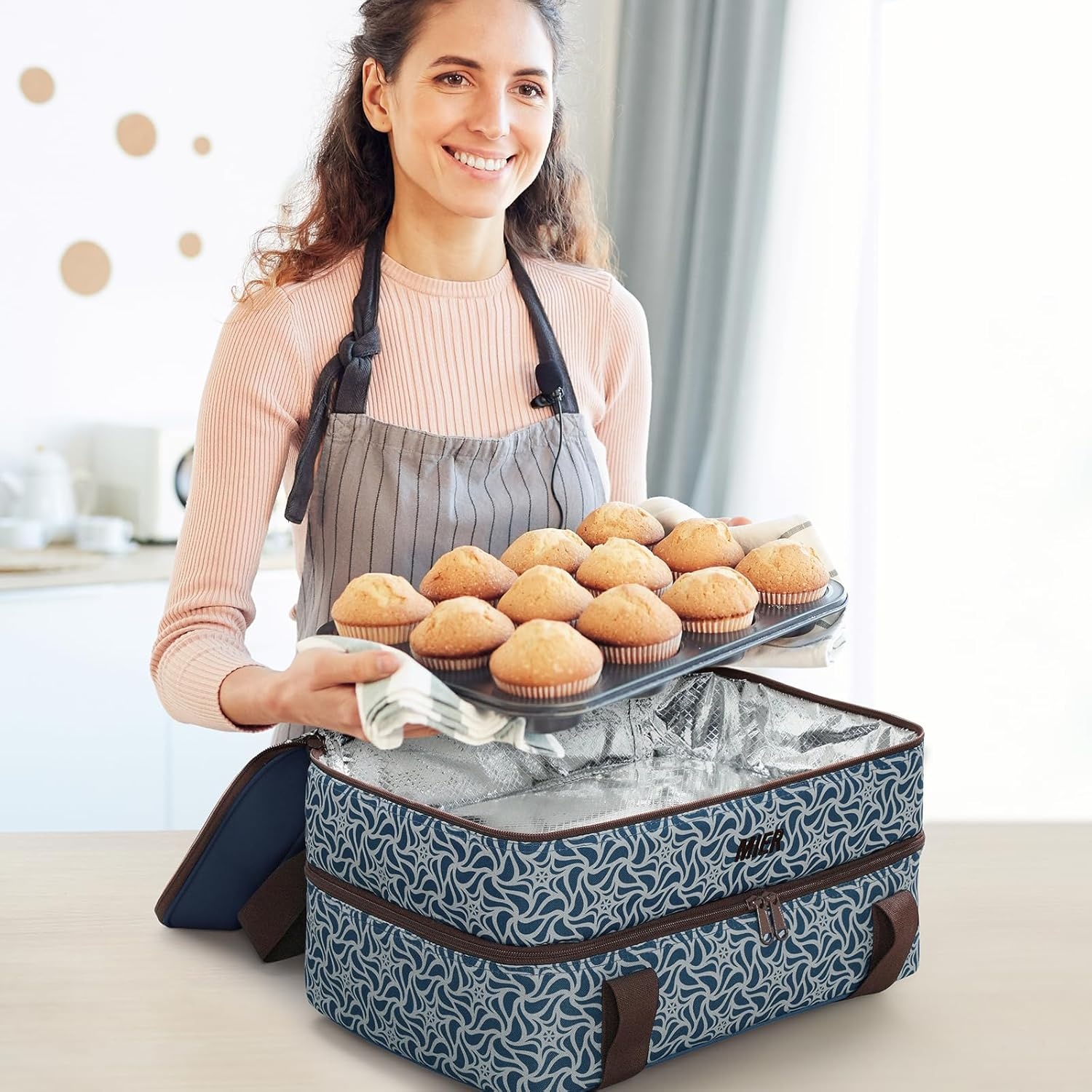 image:imageMIER Insulated Casserole Carrier Fits 9x13 Baking DishesFoil Pans Double Food Carriers Bag Thermal Holder for Hot or Cold Food Lasagna Lugger Potluck Parties Picnic Travel PurpleDeep BlueBrown