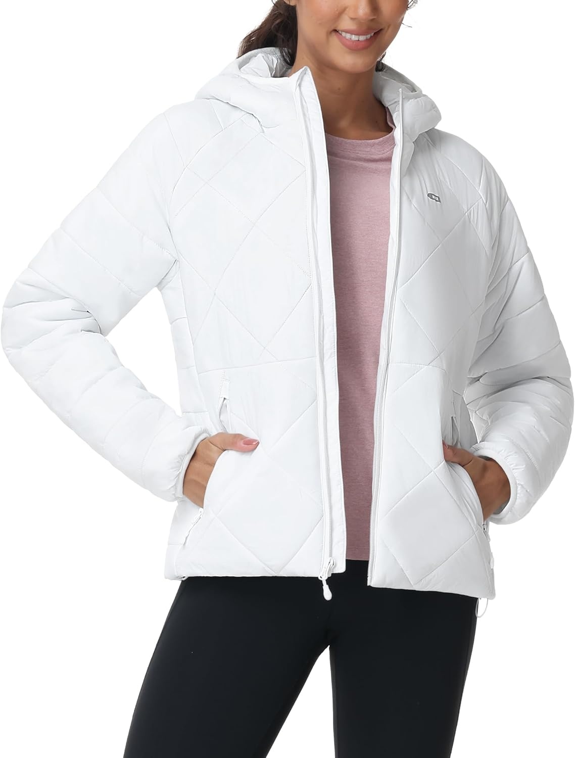 image:imageMIER Womens Puffer Jackets Lightweight Packable Quilted Winter Coat with HoodWater Resistant Warm Puffy Jacket for TravelWhite